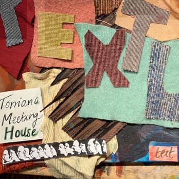 Textus: between text and textile